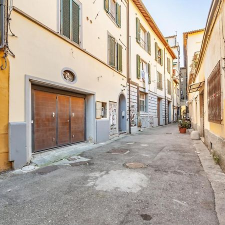 Pisa Central Studio Apartment ภายนอก รูปภาพ