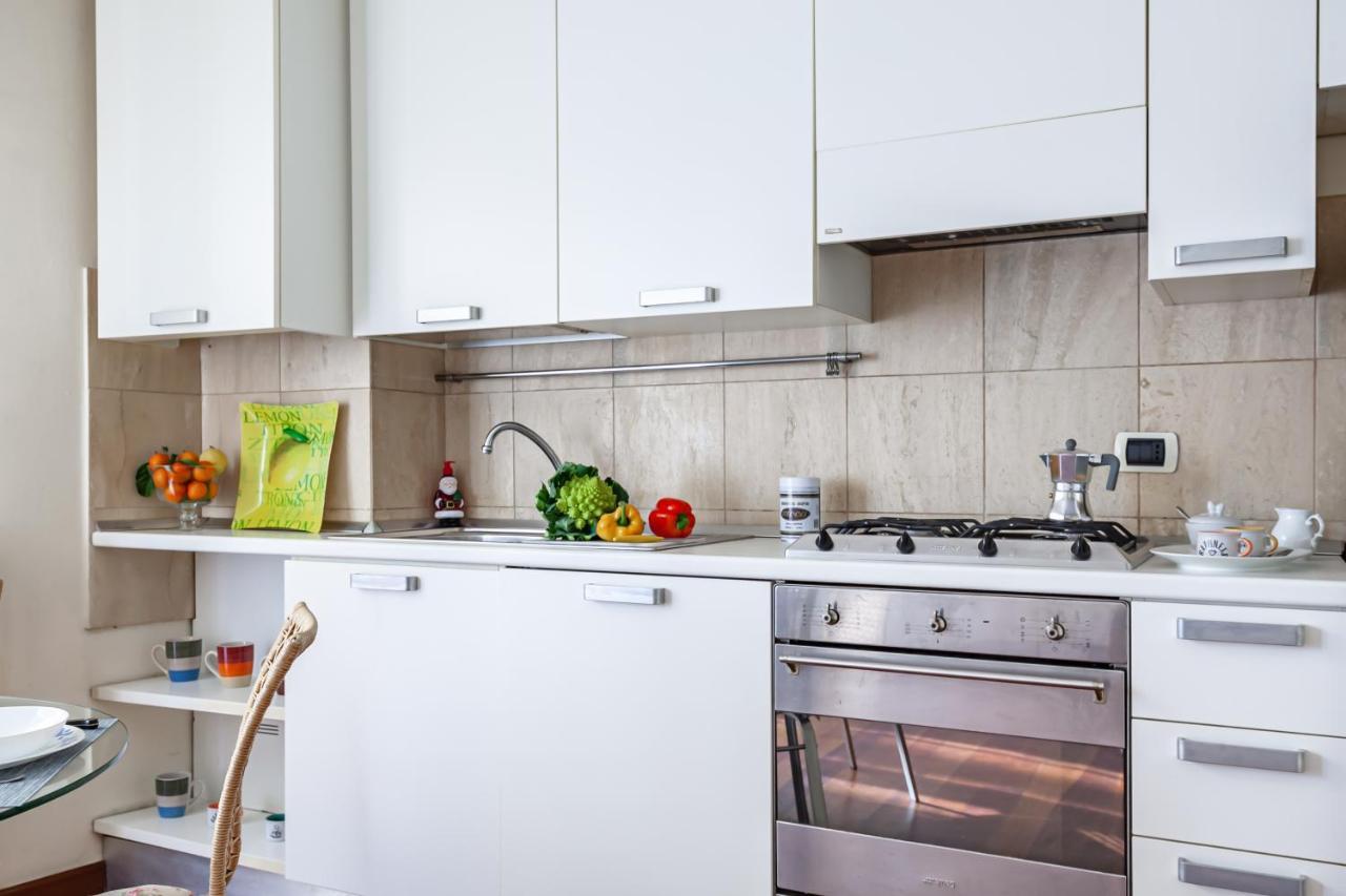 Pisa Central Studio Apartment ภายนอก รูปภาพ